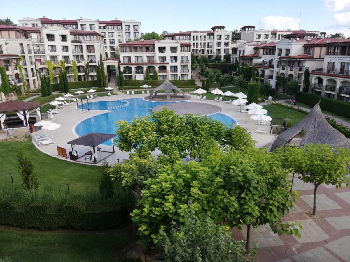 Apartments In Green Life Complex - 1 Bedroom And Studio Sozopol Bagian luar foto