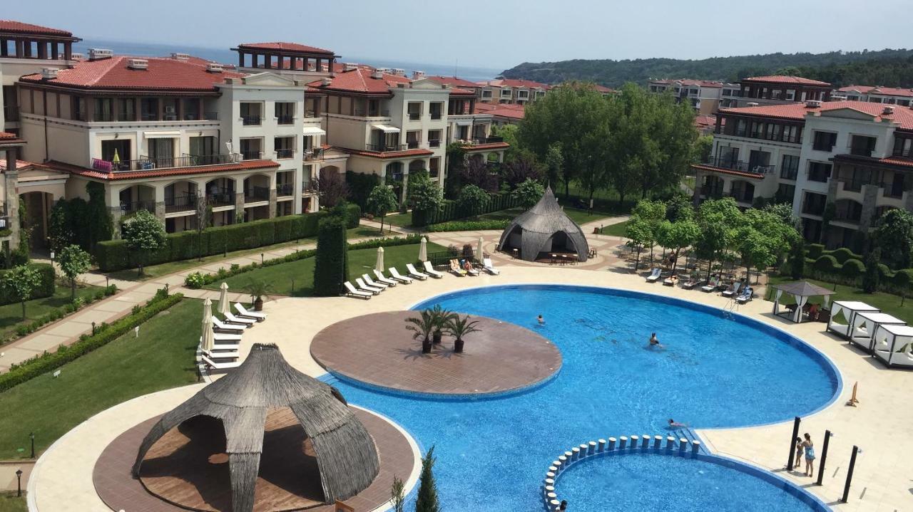 Apartments In Green Life Complex - 1 Bedroom And Studio Sozopol Bagian luar foto